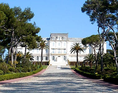 Hotel du Cap-Eden-Roc: A Traveler’s Paradise