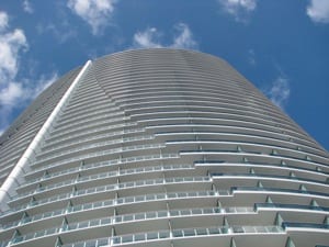 Kimpton’s chic and posh Epic Hotel opens in Miami