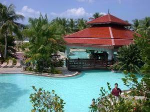 Bustling City & Tropical Greenery: Legendary Langkawi Package, Malaysia