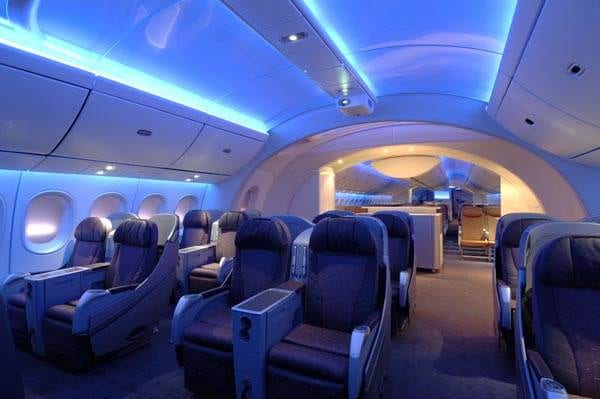 Flying To Eliminate Jet Lag: Boeing 787 Dreamliner