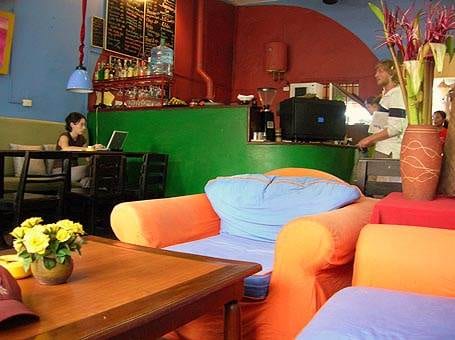 A Popular Ex-Pat Hangout: Puku, Hanoi