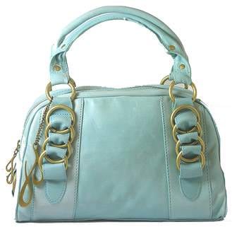 Handbag Heaven for Shopaholics: Bag, Borrow or Steal