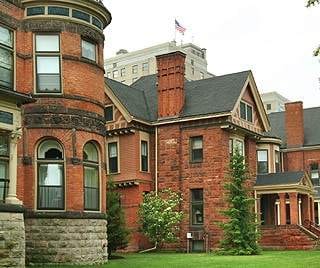 Exploring Motown’s Gems: Inn on Ferry Street, Detroit, MI