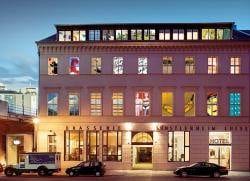 Live and Breathe Art While on Vacation: Arte Luise Kunsthotel, Berlin