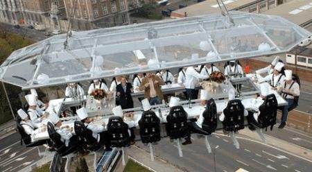The Tab Is Sky High, Too :: Dinner In The Sky, Belgium