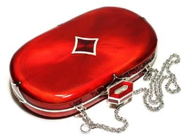 The Red Carpet Dilemma :: A Mini-Whaaat?