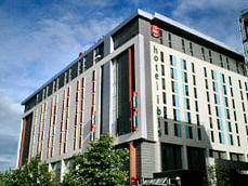 London on the Low Down: Ibis Hotel, Docklands