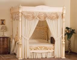 A royal and magnificent canopy bed for an extravagant lifestyle.