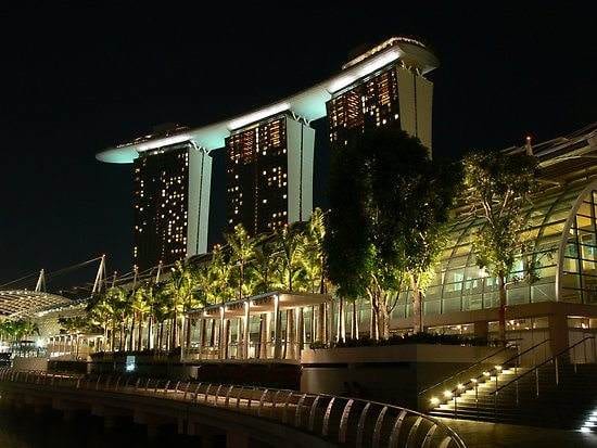 Marina bay sands, a fascinating hotel at night.