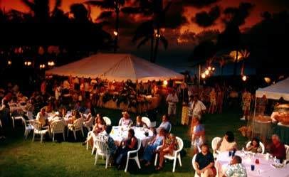 Hawaiian wedding reception at Ritz-Carlton during sunset.