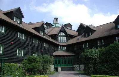 Le Chateau Montebellow, Quebec