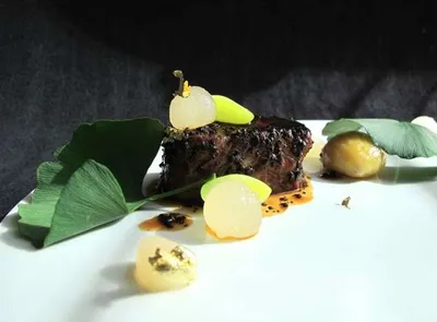 American cuisine near Benu hotel in San Francisco.