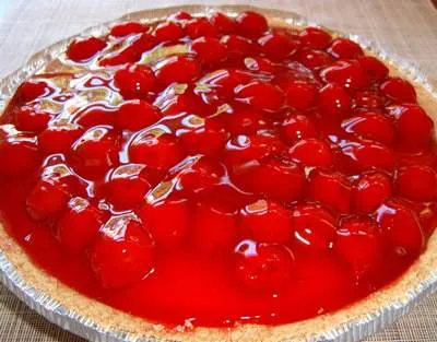 Easy-To-Make, No Bake Cherry Cheesecake