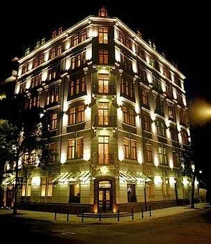 The Only Boutique in Town: Hotel Rialto, Warsaw, Poland
