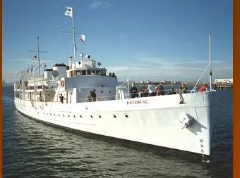 The Ultimate Wine & Tasting Experience :: Foggy Bridge Wine Cruise, San Francisco Bay