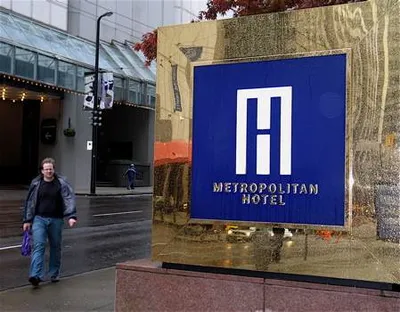 Metropolitan Hotels offer Instant Star Power in Toronto, Vancouver