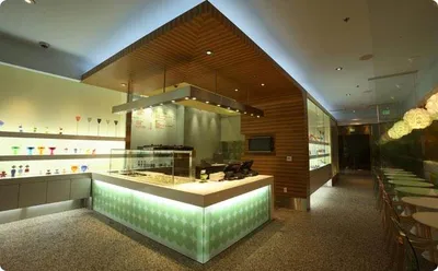 The Latest Scoop: Pinkberry, LA & NYC