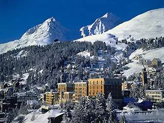 Girlfriend Getaway :: Social Kulm-ing in St. Moritz