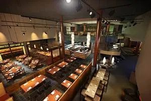 Yo Yoshi’s-U Go, Girl!::San Francisco