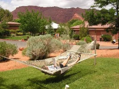 Bury My Bones at Red Mountain Spa::Utah part 1