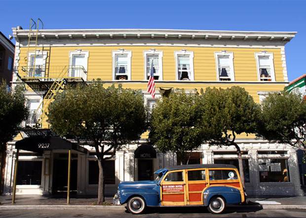 A Luxury Tour That Transports You Back In Time :: San Remo Hotel, S.F.