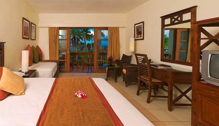 Keywords: resort, beds

Modified Description: Resort accommodation with comfortable beds.